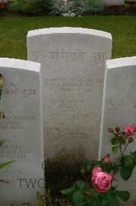 Lillers Communal Cemetery - Indar Singh Negi, 